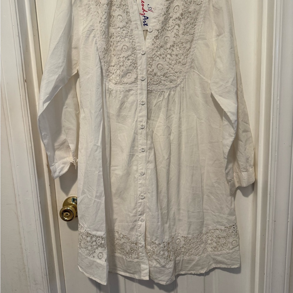 Elegant White Lace Dress